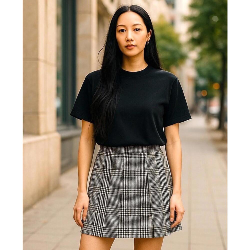 Banana Republic Black & White Checked Pencil Skirt Size 4P Petite NWT List $79